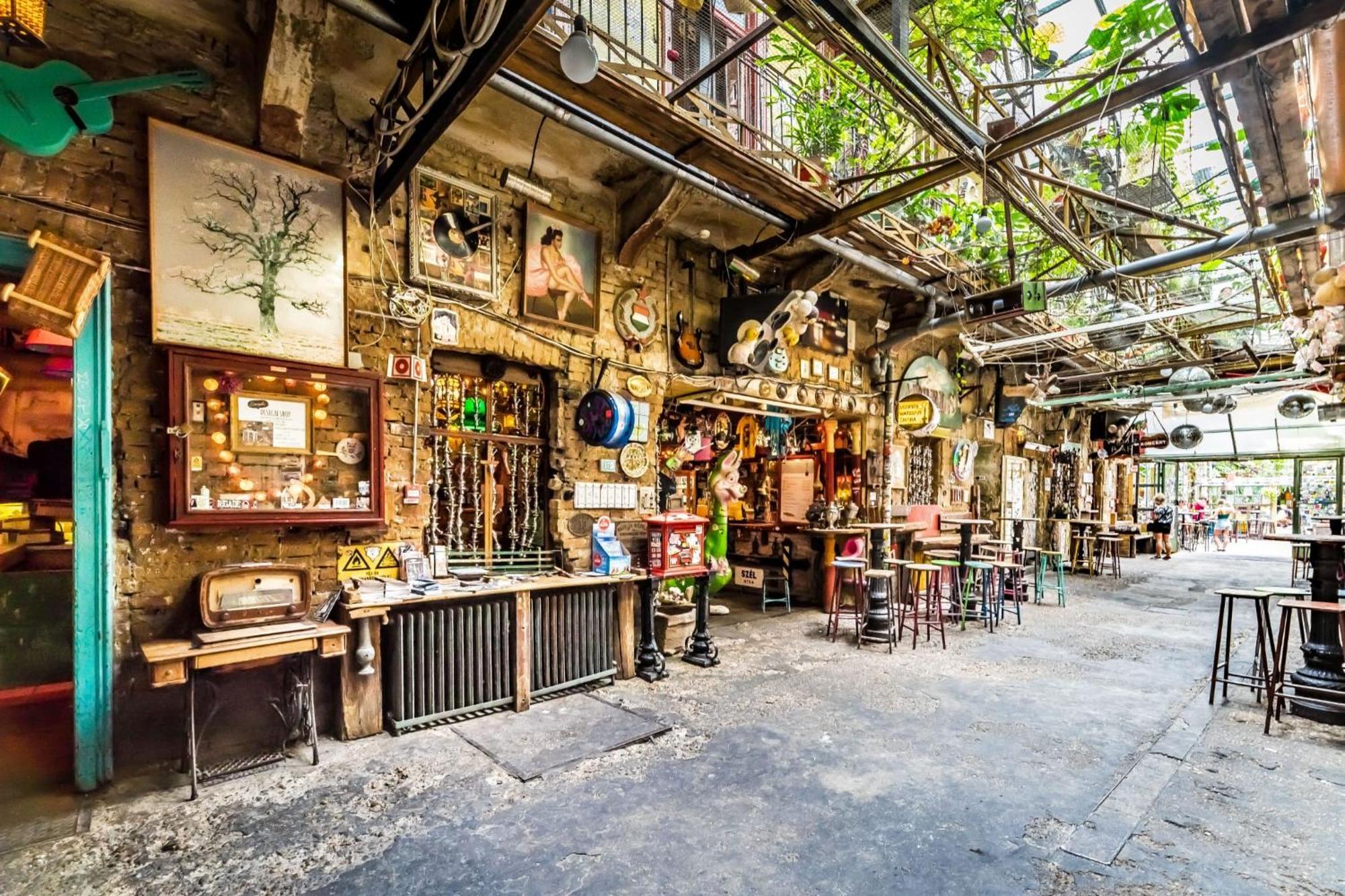 Casadeco Budapest Apt-Stunning New York Cafe View Buitenkant foto