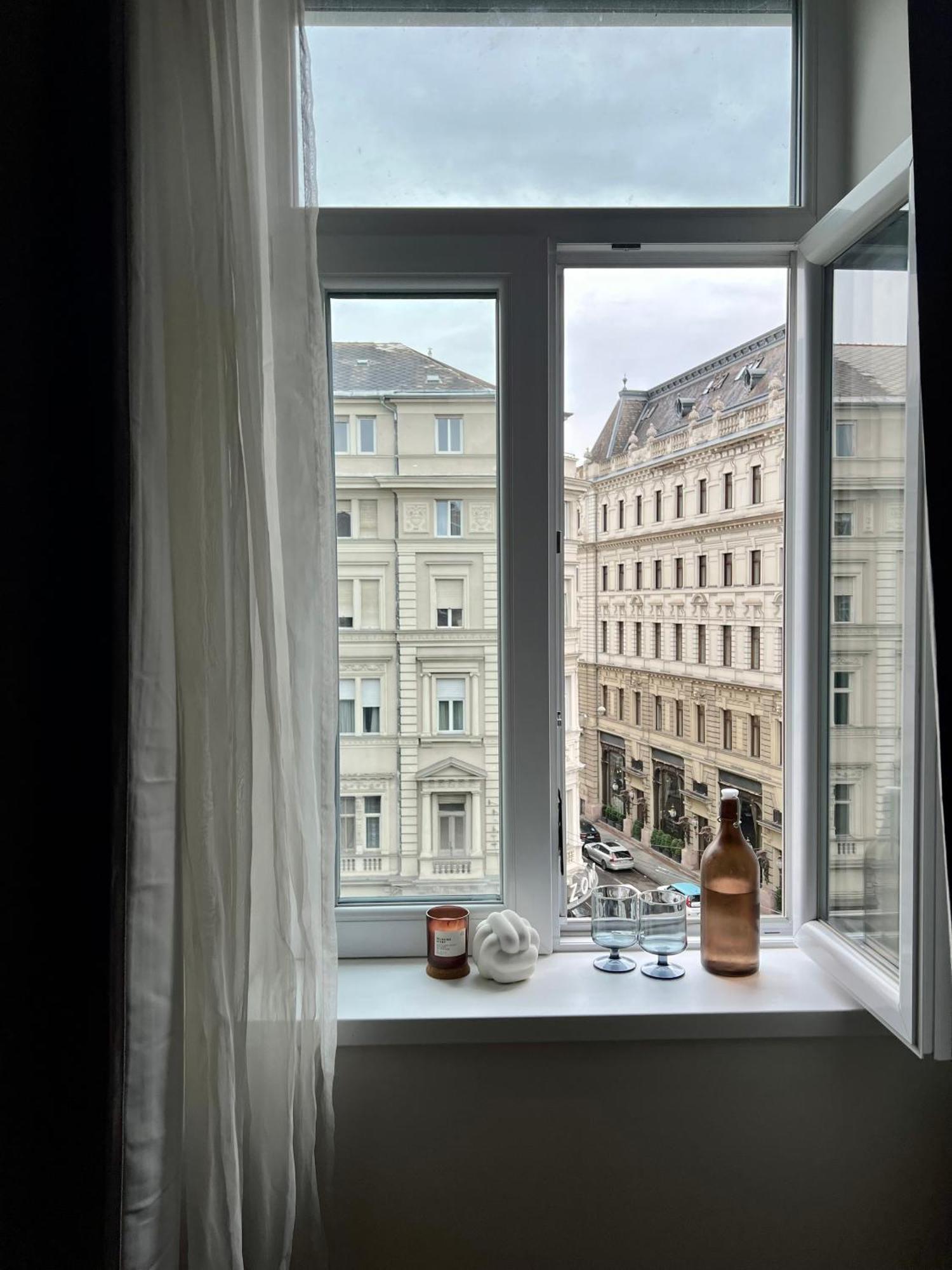 Casadeco Budapest Apt-Stunning New York Cafe View Buitenkant foto